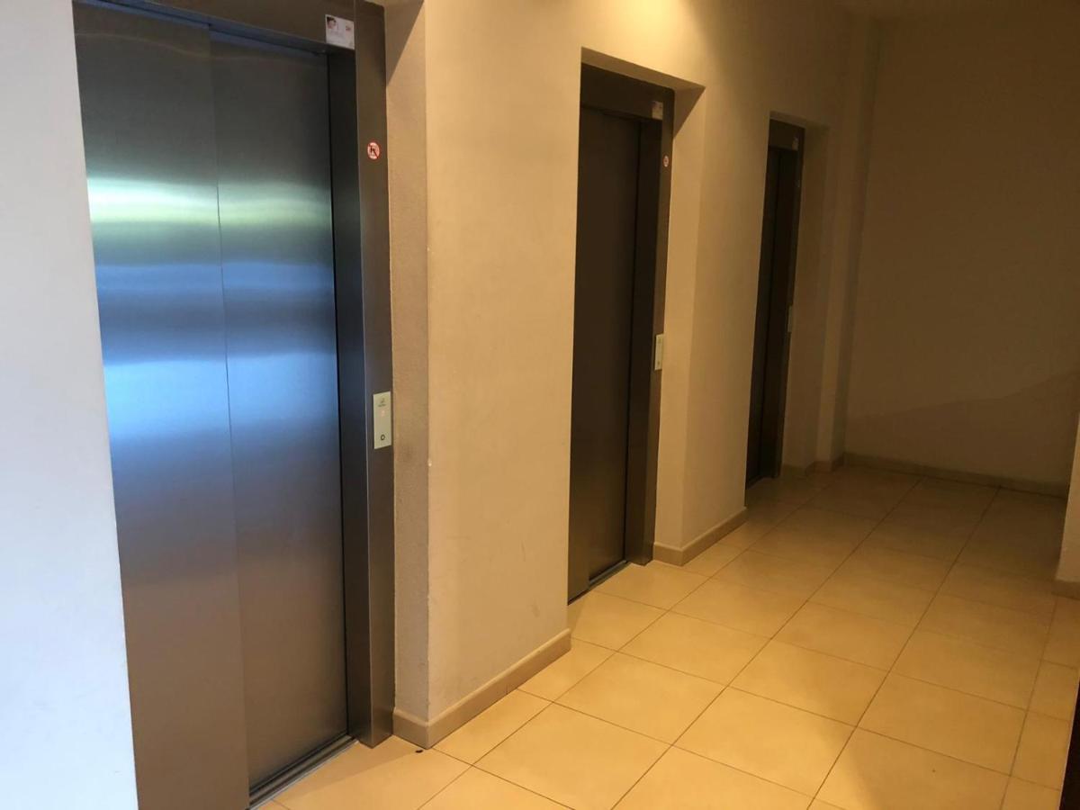 Apartamento Para 6 Personas Con Piscina Y Paddle Foz Luaran gambar